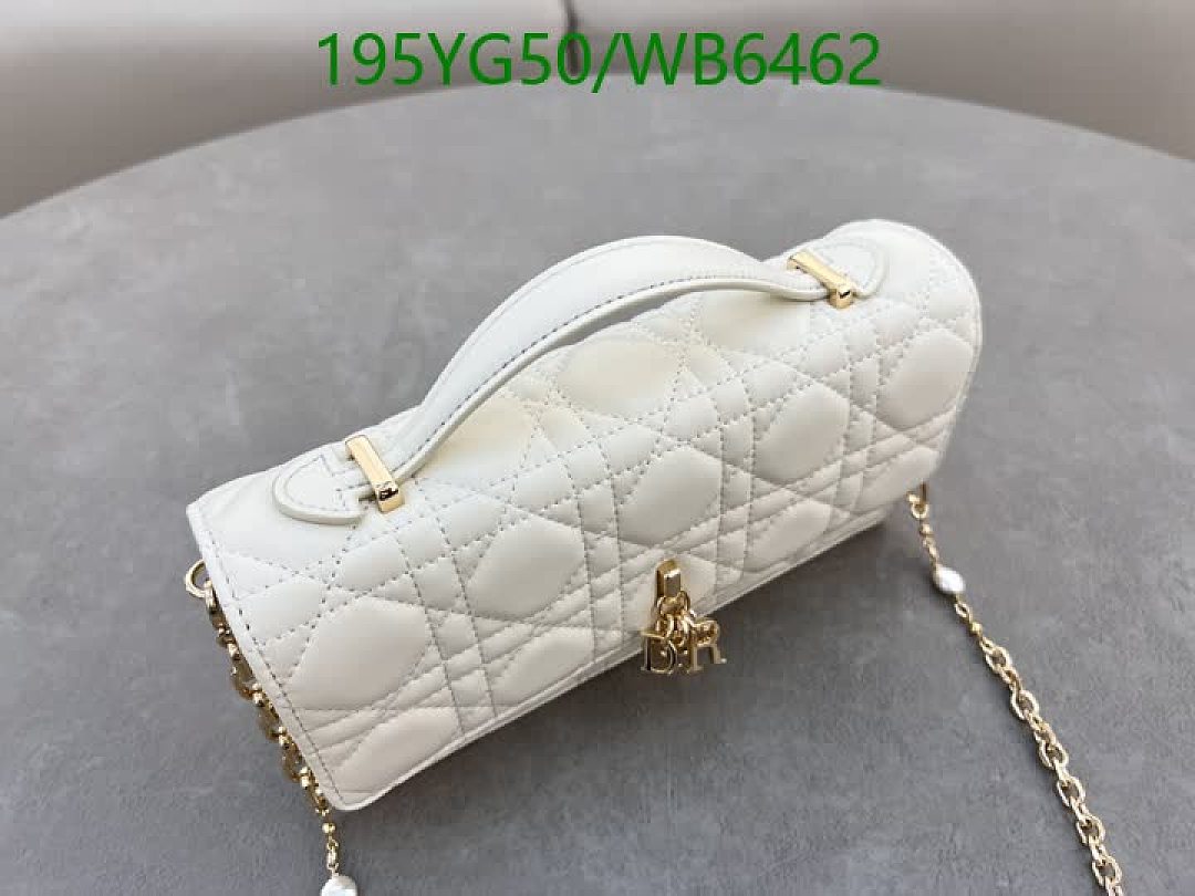 Dior-Bag-Mirror Quality Code: WB6462 $: 195USD