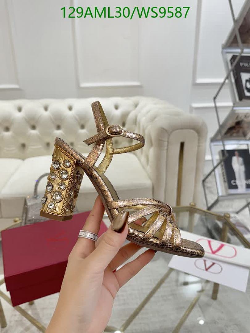 Valentino-Women Shoes Code: WS9587 $: 129USD