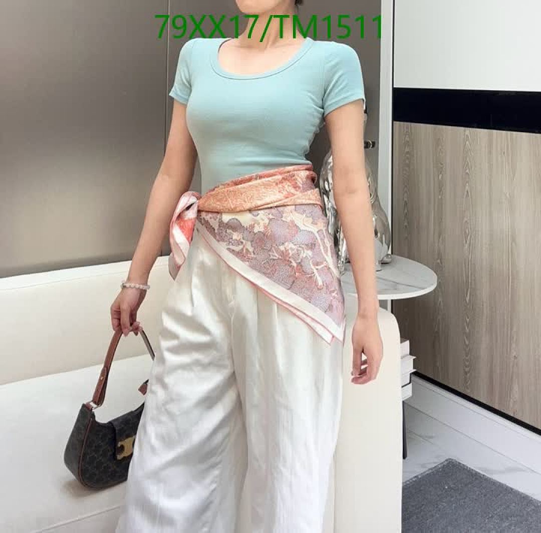 Hermes-Scarf Code: TM1511 $: 79USD