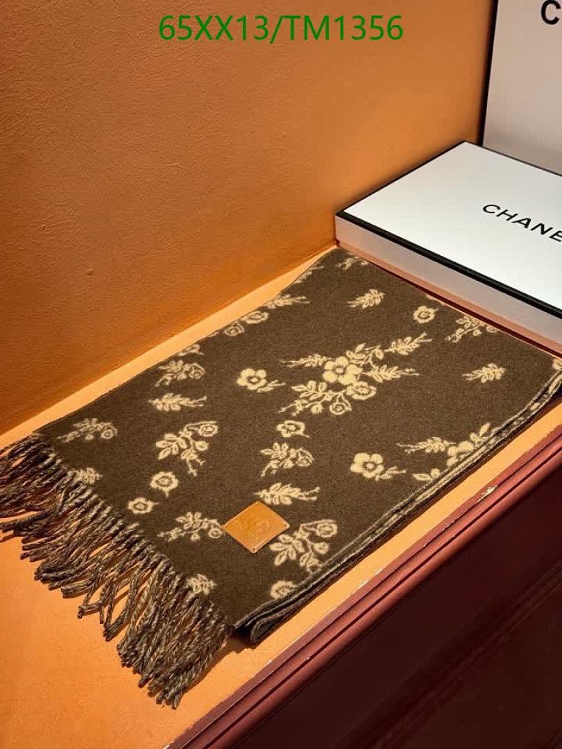Chanel-Scarf Code: TM1356 $: 65USD