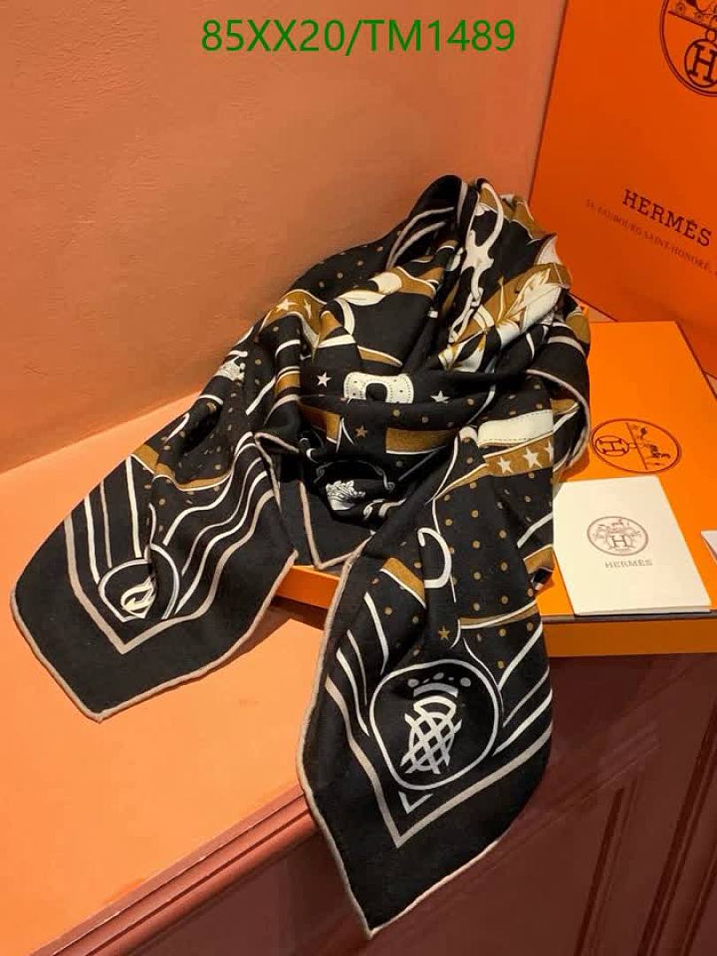 Hermes-Scarf Code: TM1489 $: 85USD