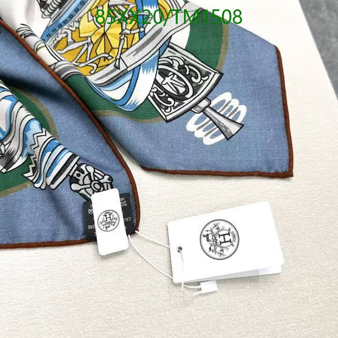 Hermes-Scarf Code: TM1508 $: 85USD