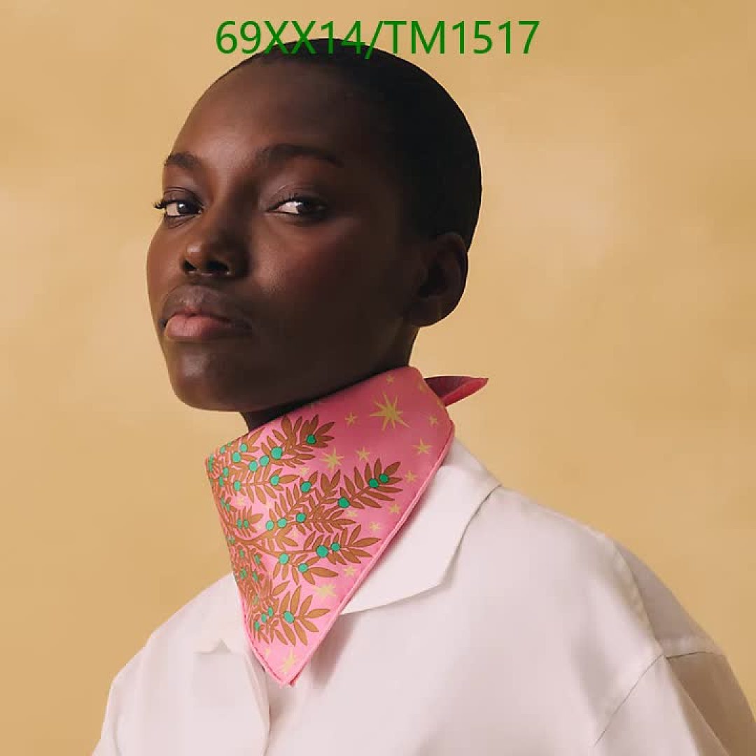 Hermes-Scarf Code: TM1517 $: 69USD