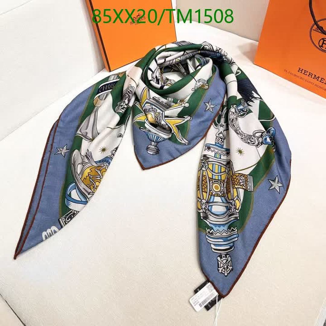 Hermes-Scarf Code: TM1508 $: 85USD
