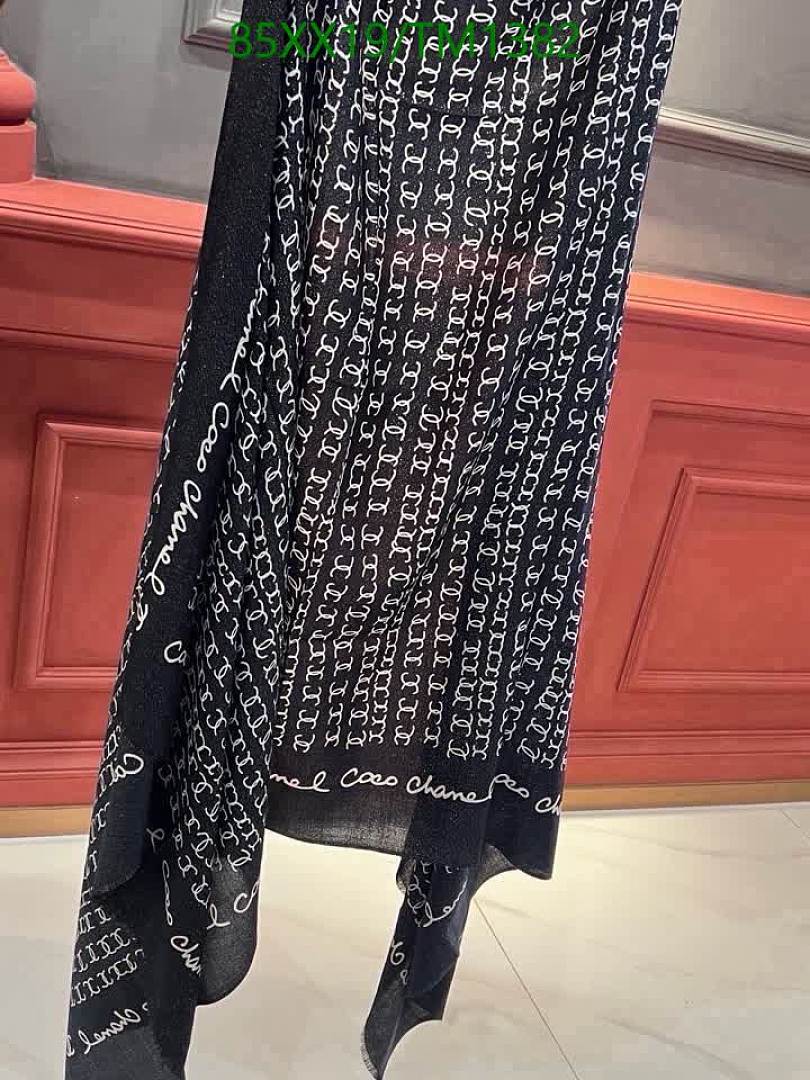 Chanel-Scarf Code: TM1382 $: 85USD