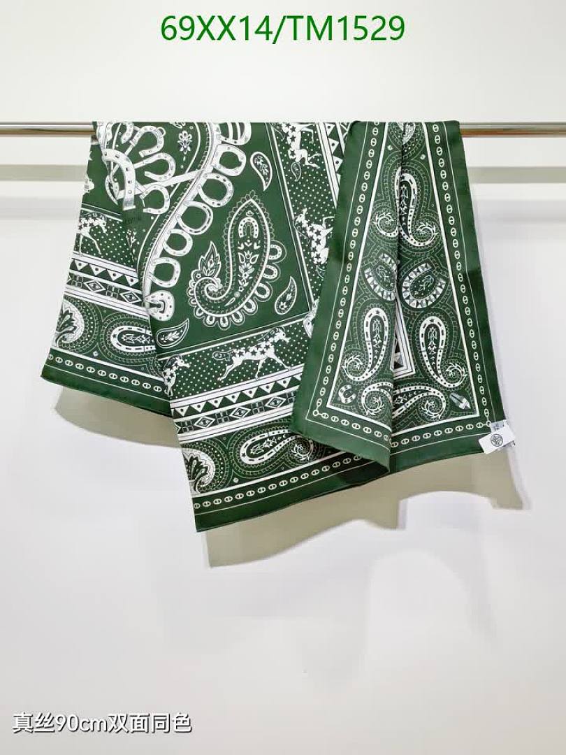 Hermes-Scarf Code: TM1529 $: 69USD