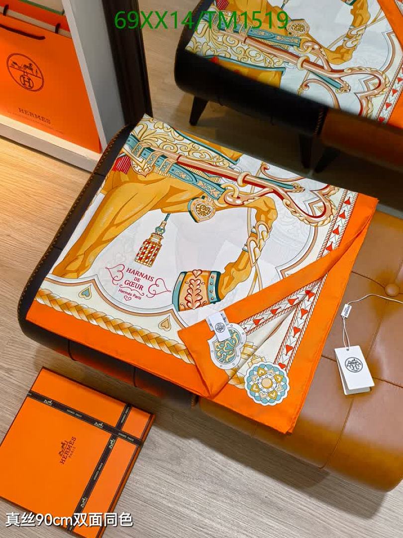 Hermes-Scarf Code: TM1519 $: 69USD