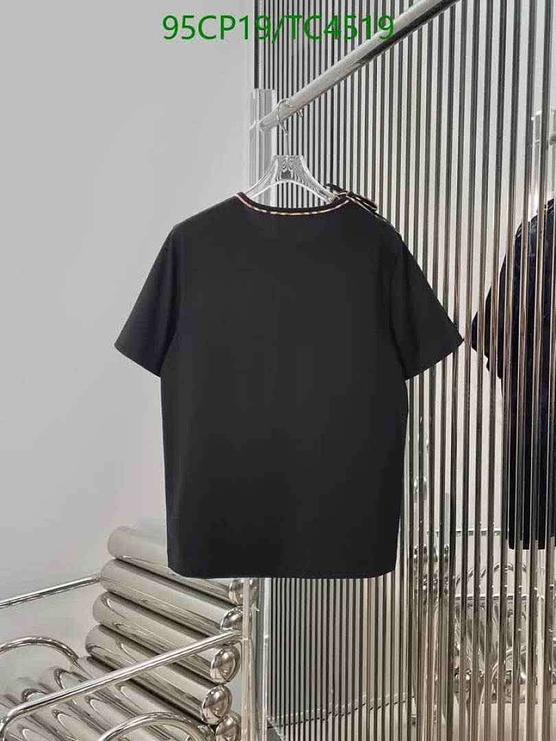 Burberry-Clothing Code: TC4519 $: 95USD
