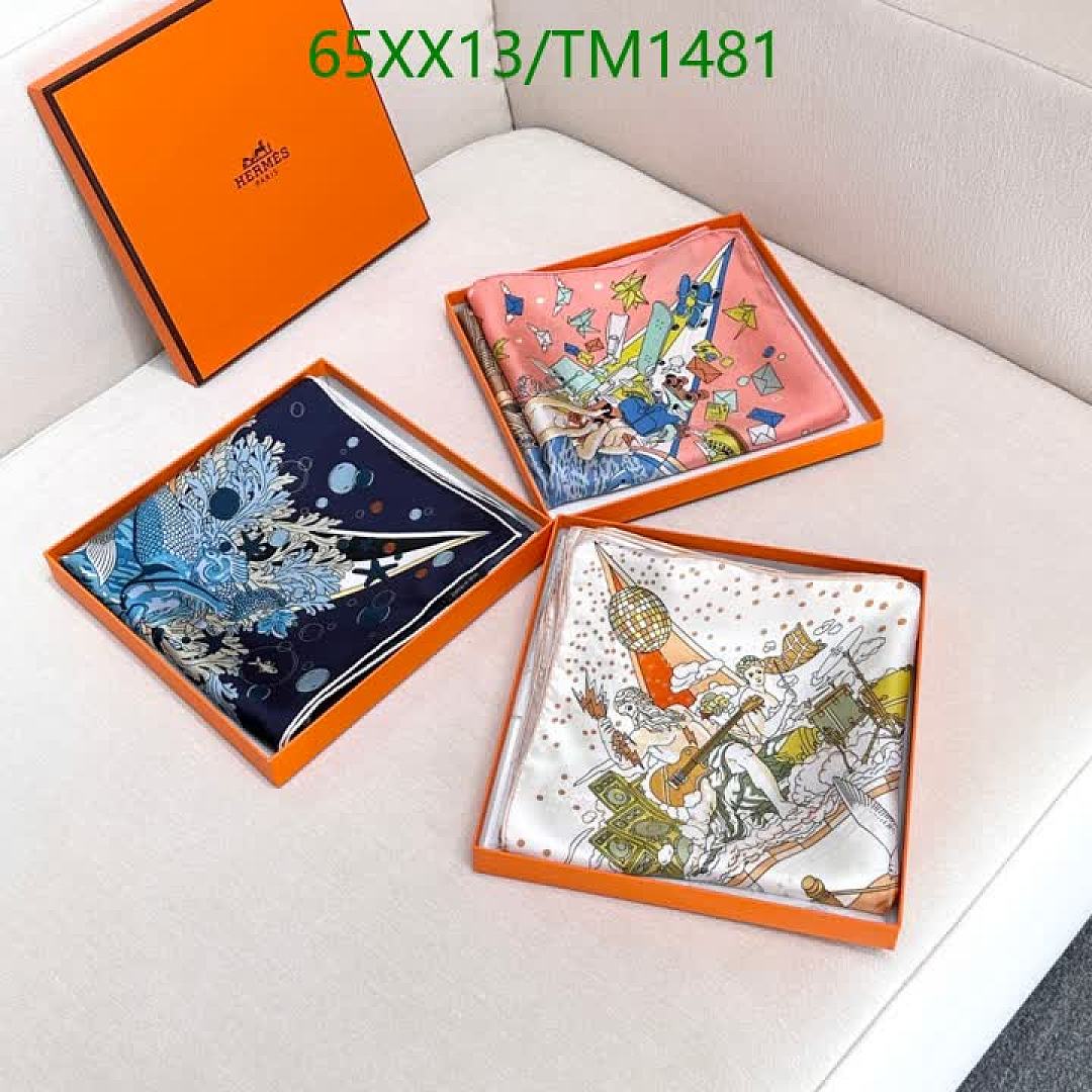 Hermes-Scarf Code: TM1481 $: 65USD