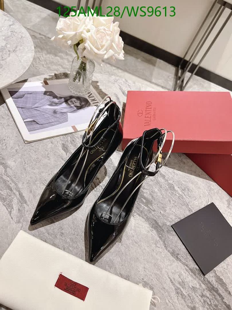 Valentino-Women Shoes Code: WS9613 $: 125USD