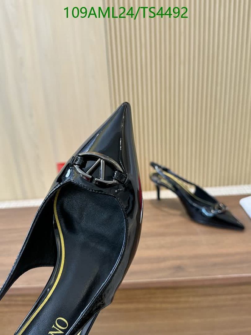 Valentino-Women Shoes Code: TS4492 $: 109USD