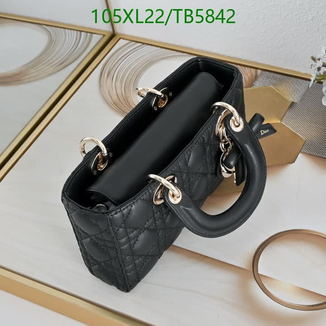 Dior-Bag-4A Quality Code: TB5842 $: 105USD