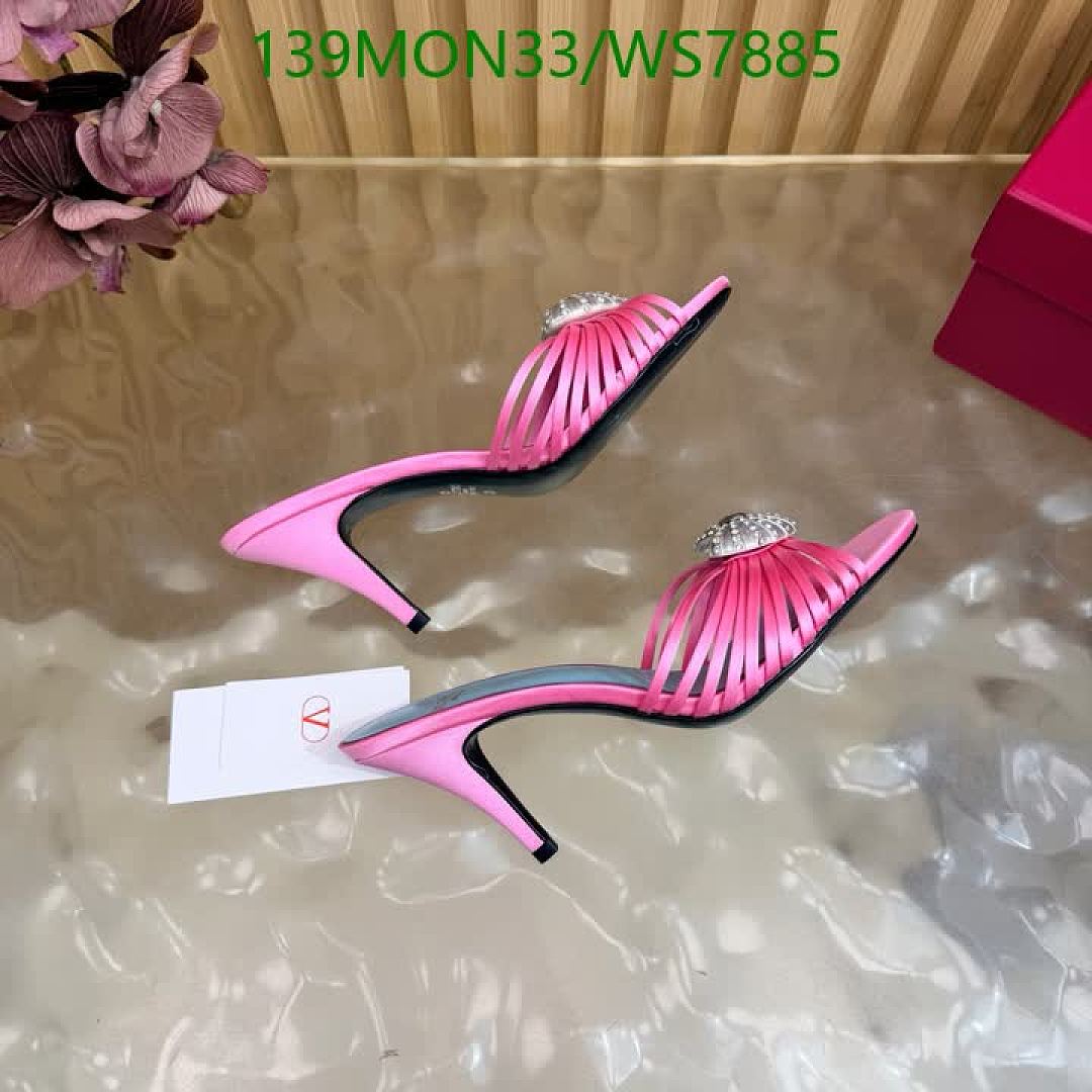 Valentino-Women Shoes Code: WS7885 $: 139USD