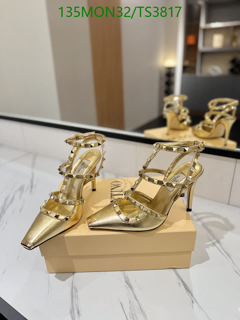 Valentino-Women Shoes Code: TS3817 $: 135USD