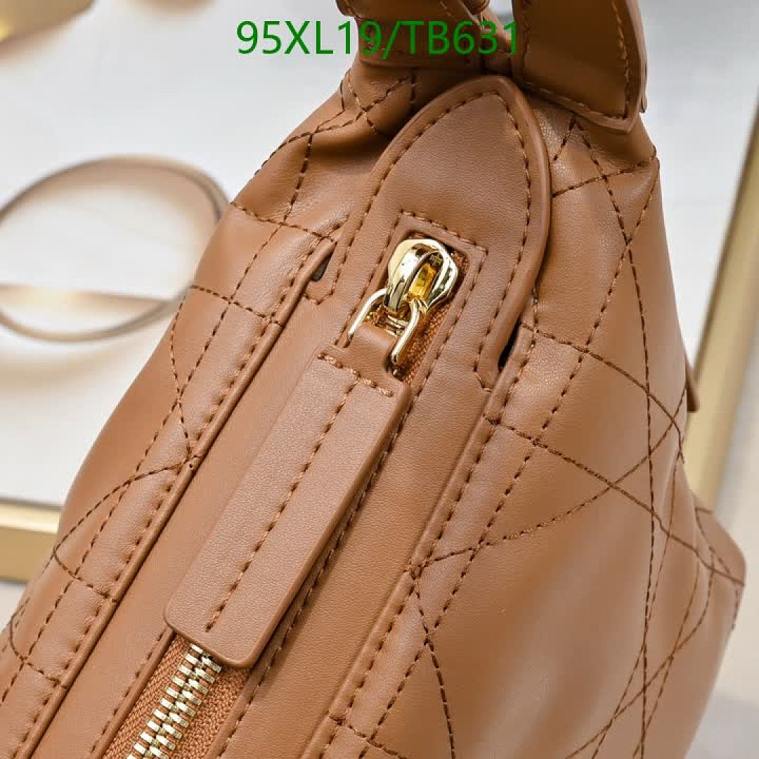 Dior-Bag-4A Quality Code: TB631 $: 95USD