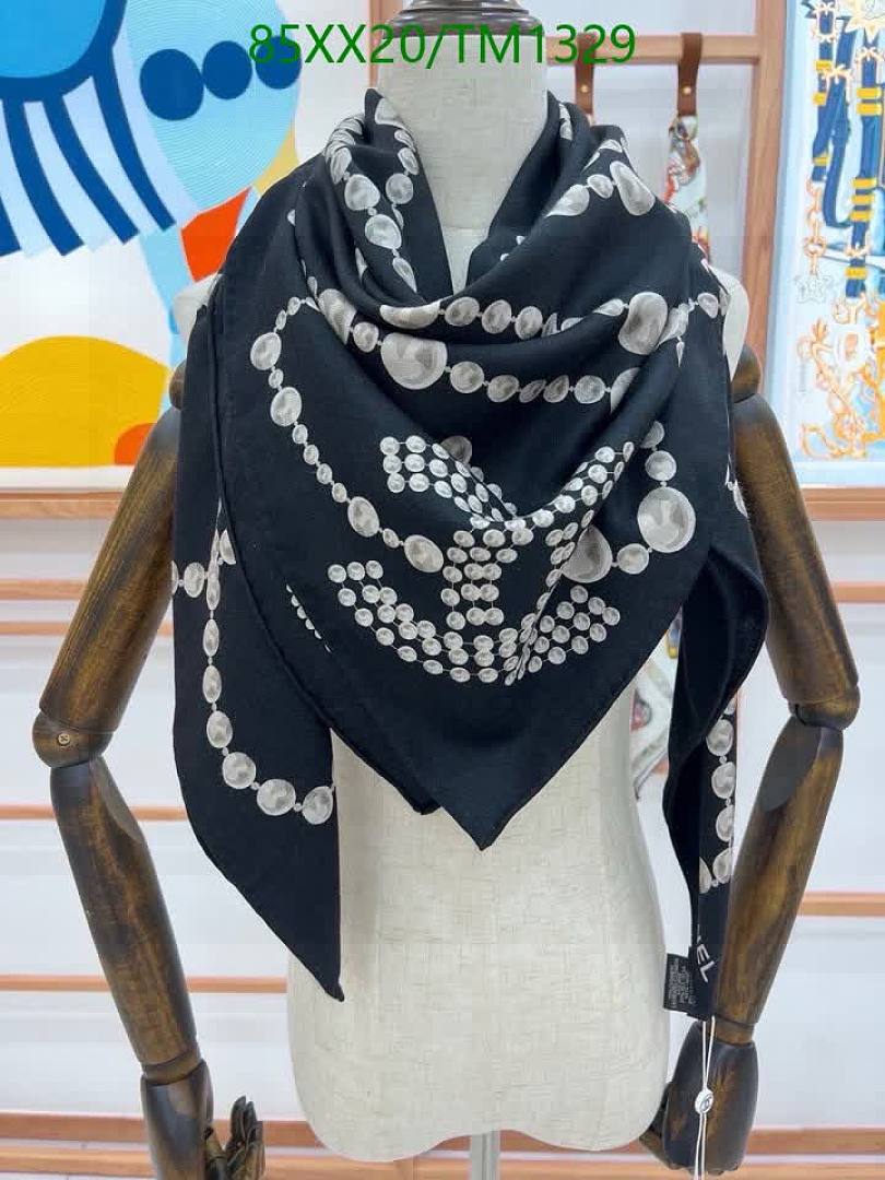 Chanel-Scarf Code: TM1329 $: 85USD