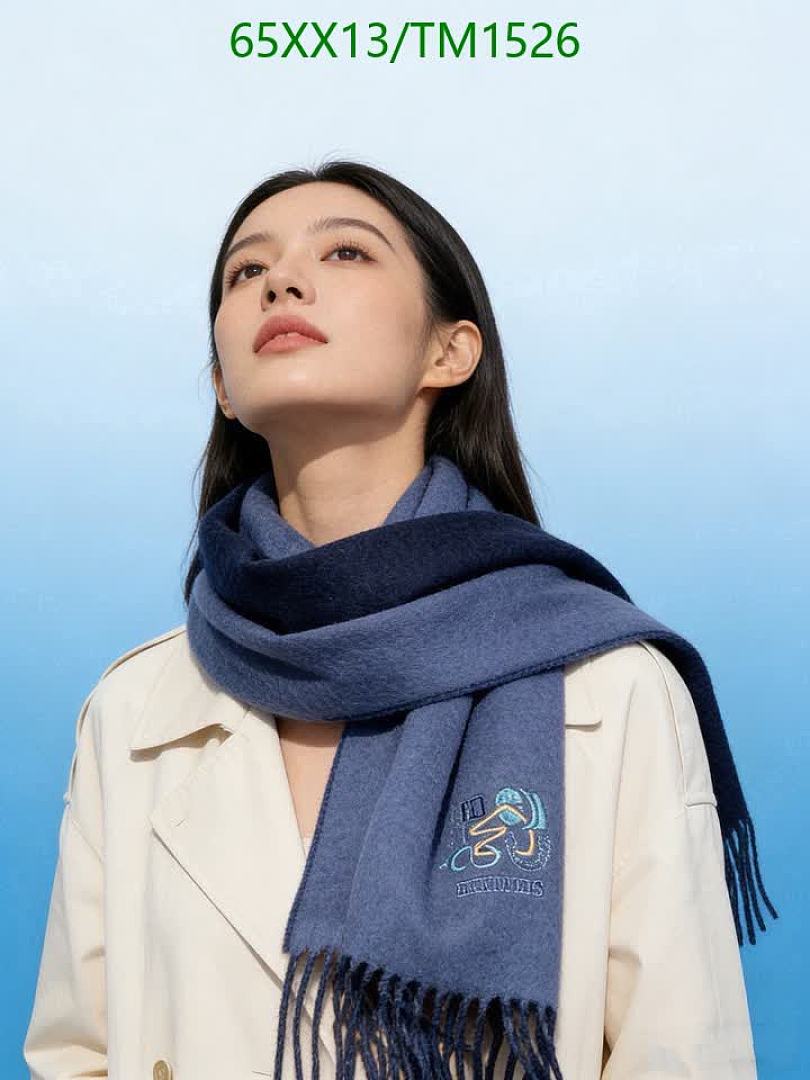 Hermes-Scarf Code: TM1526 $: 65USD