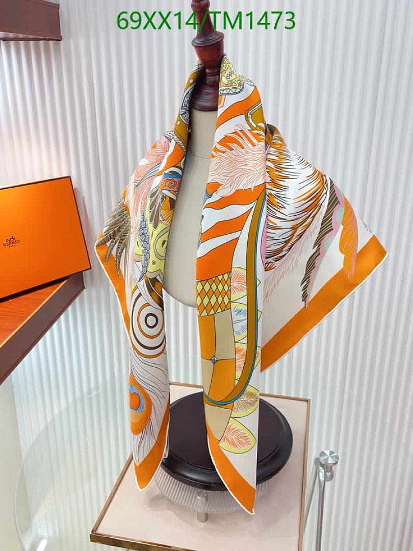 Hermes-Scarf Code: TM1473 $: 69USD