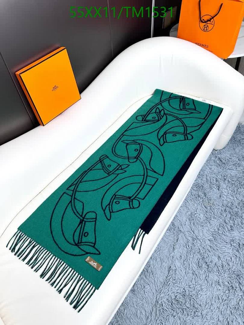 Hermes-Scarf Code: TM1531 $: 55USD