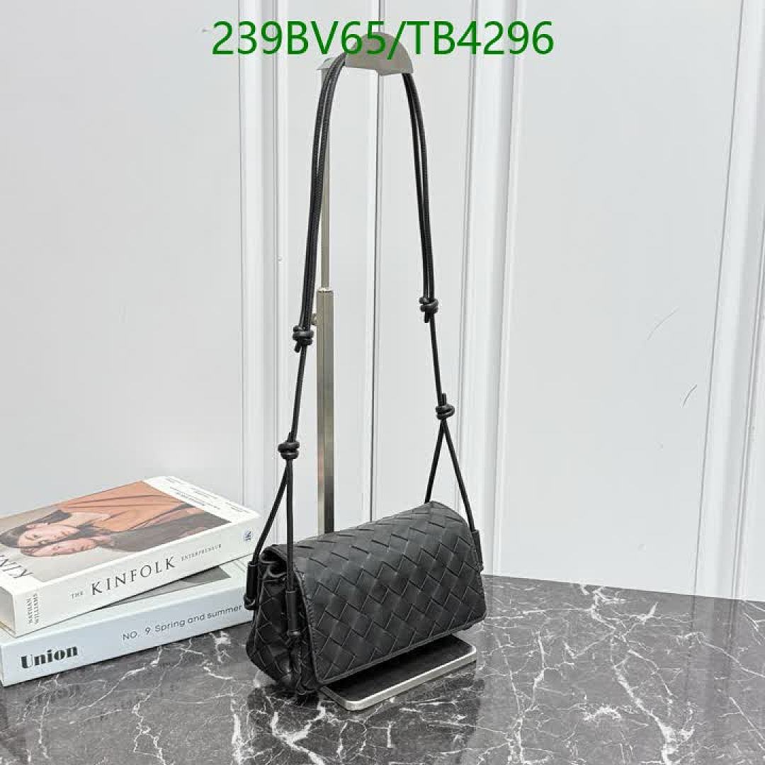 BV-Bag-Mirror Quality Code: TB4296 $: 239USD