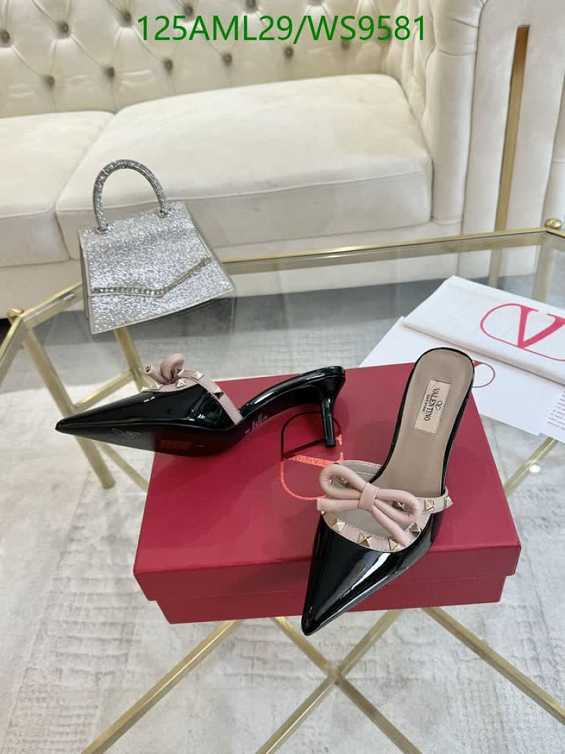 Valentino-Women Shoes Code: WS9581 $: 125USD