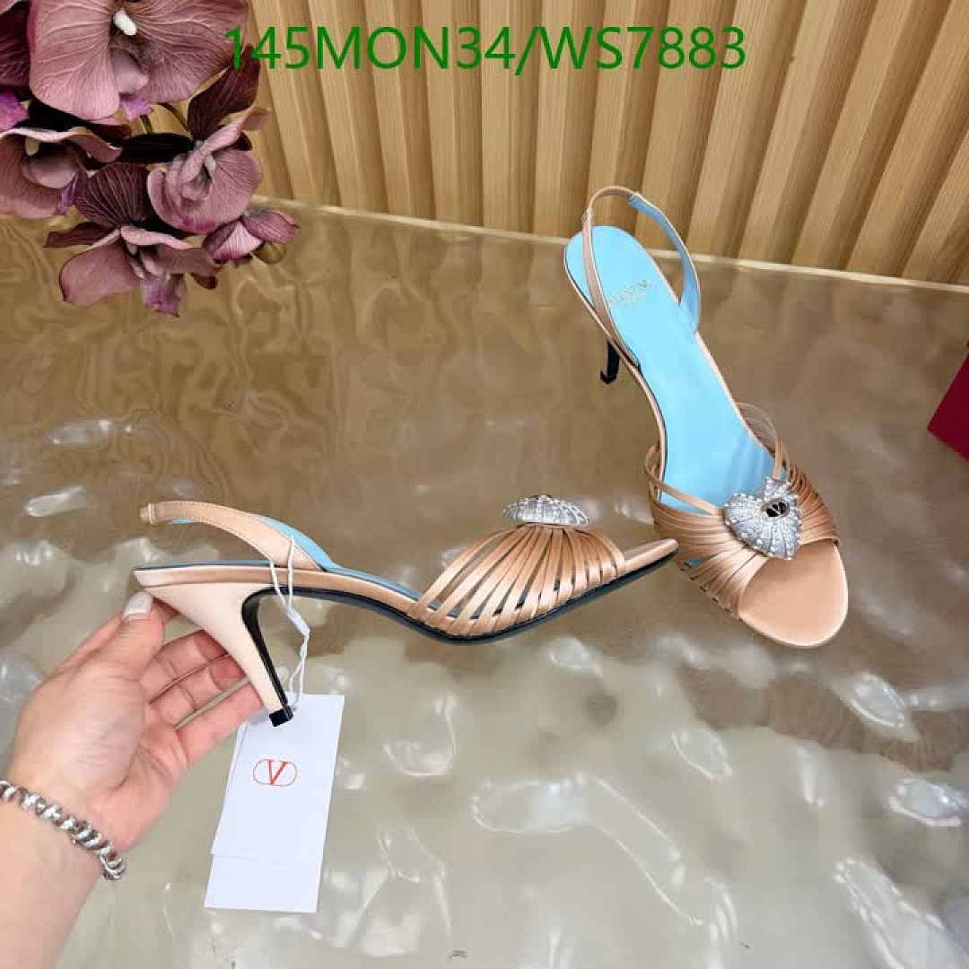 Valentino-Women Shoes Code: WS7883 $: 145USD