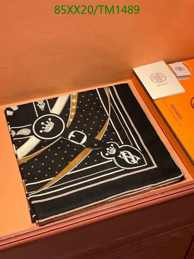 Hermes-Scarf Code: TM1489 $: 85USD