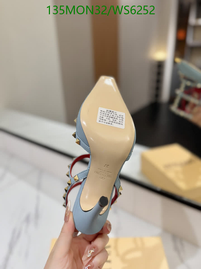 Valentino-Women Shoes Code: WS6252 $: 135USD