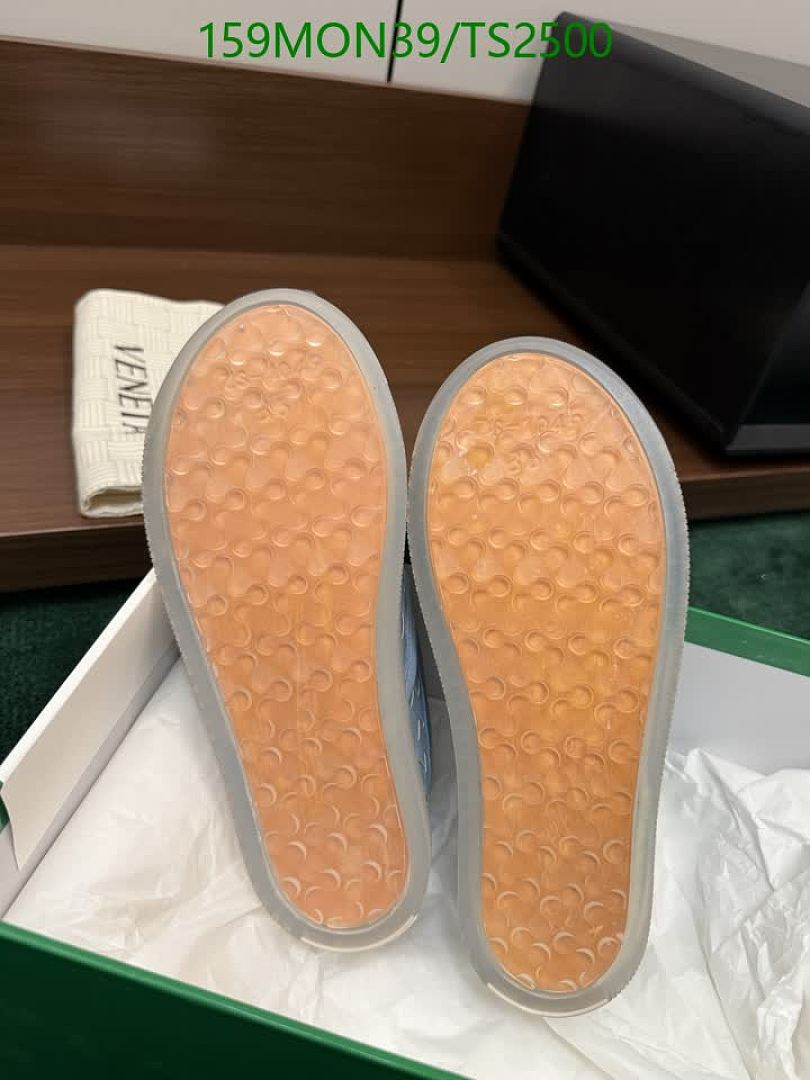 BV-Women Shoes Code: TS2500 $: 159USD