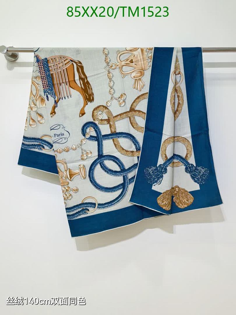 Hermes-Scarf Code: TM1523 $: 85USD