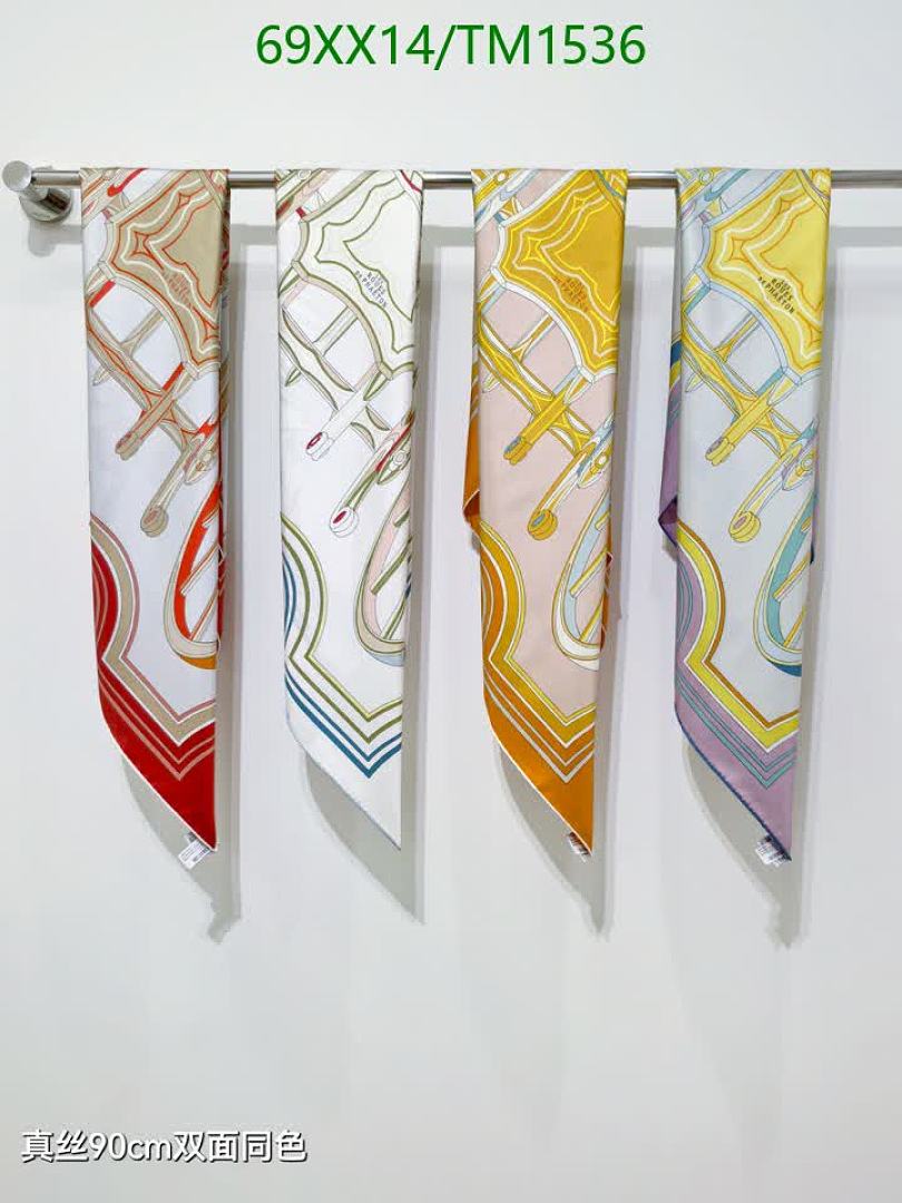 Hermes-Scarf Code: TM1536 $: 69USD