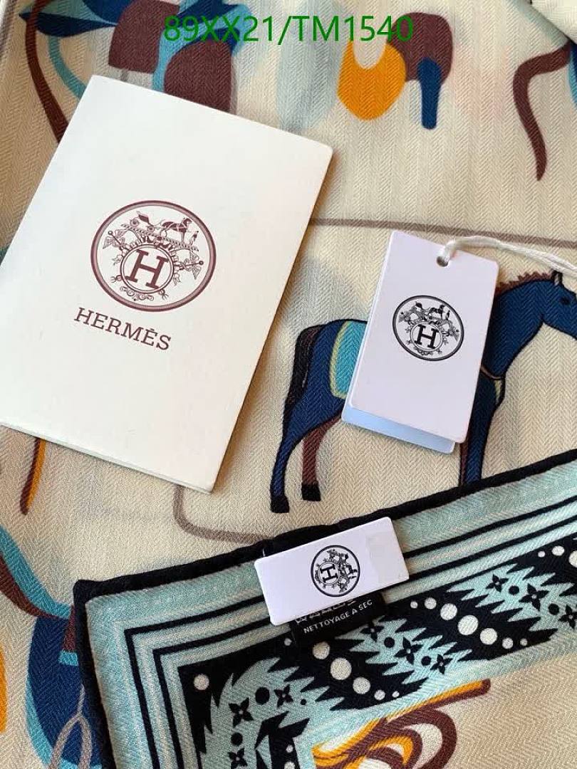 Hermes-Scarf Code: TM1540 $: 89USD