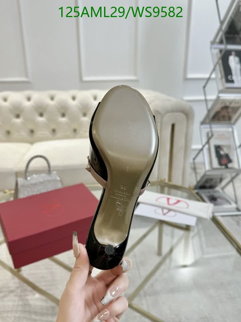 Valentino-Women Shoes Code: WS9582 $: 125USD