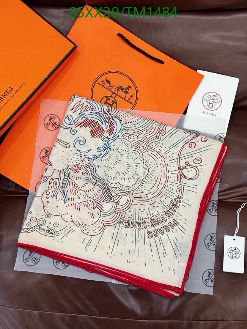 Hermes-Scarf Code: TM1484 $: 85USD