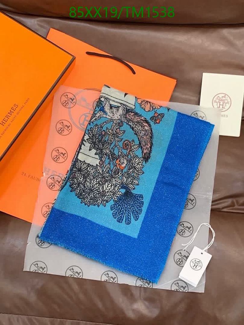 Hermes-Scarf Code: TM1538 $: 85USD