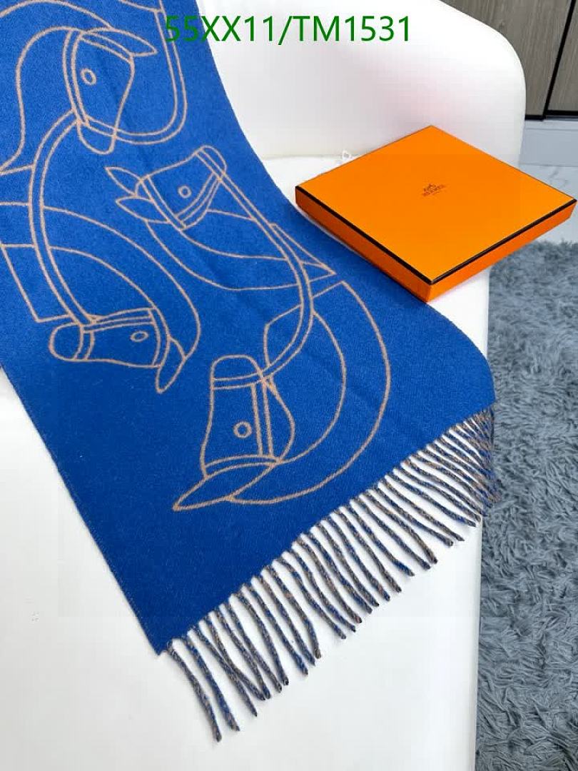 Hermes-Scarf Code: TM1531 $: 55USD