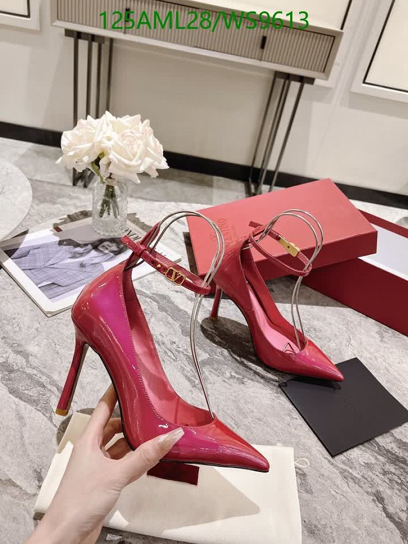 Valentino-Women Shoes Code: WS9613 $: 125USD