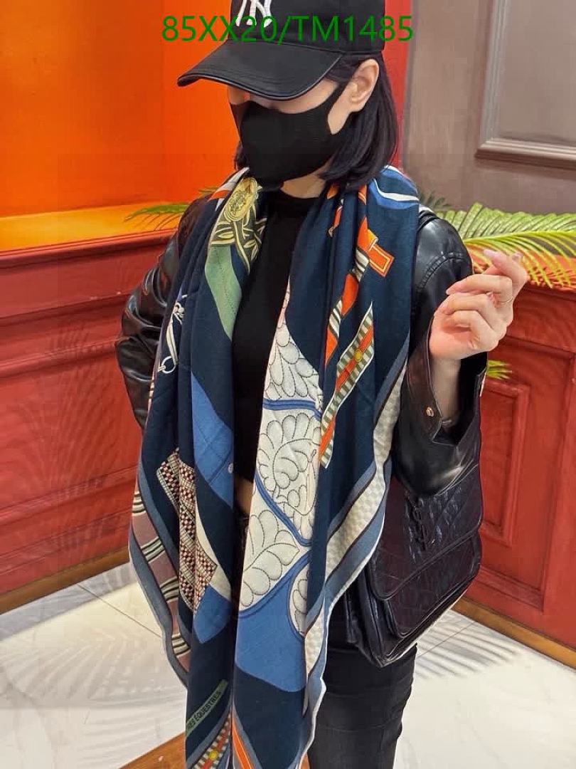Hermes-Scarf Code: TM1485 $: 85USD