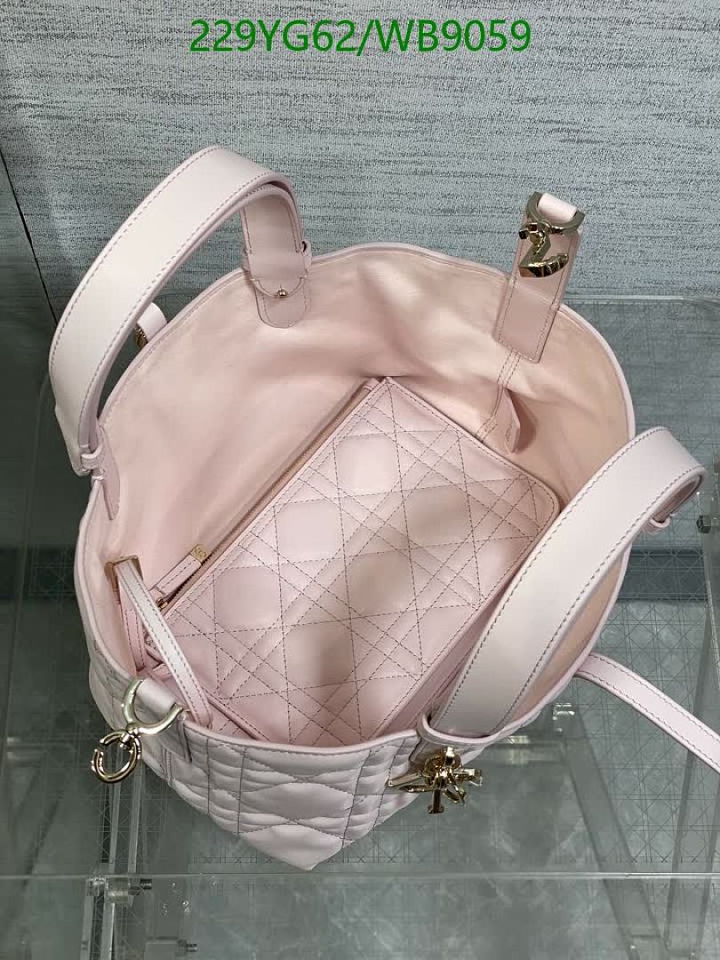 Dior-Bag-Mirror Quality Code: WB9059 $: 229USD