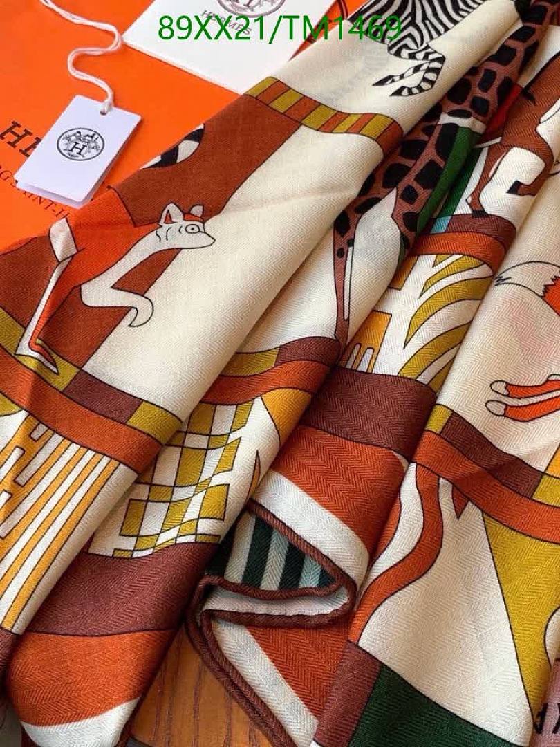 Hermes-Scarf Code: TM1469 $: 89USD