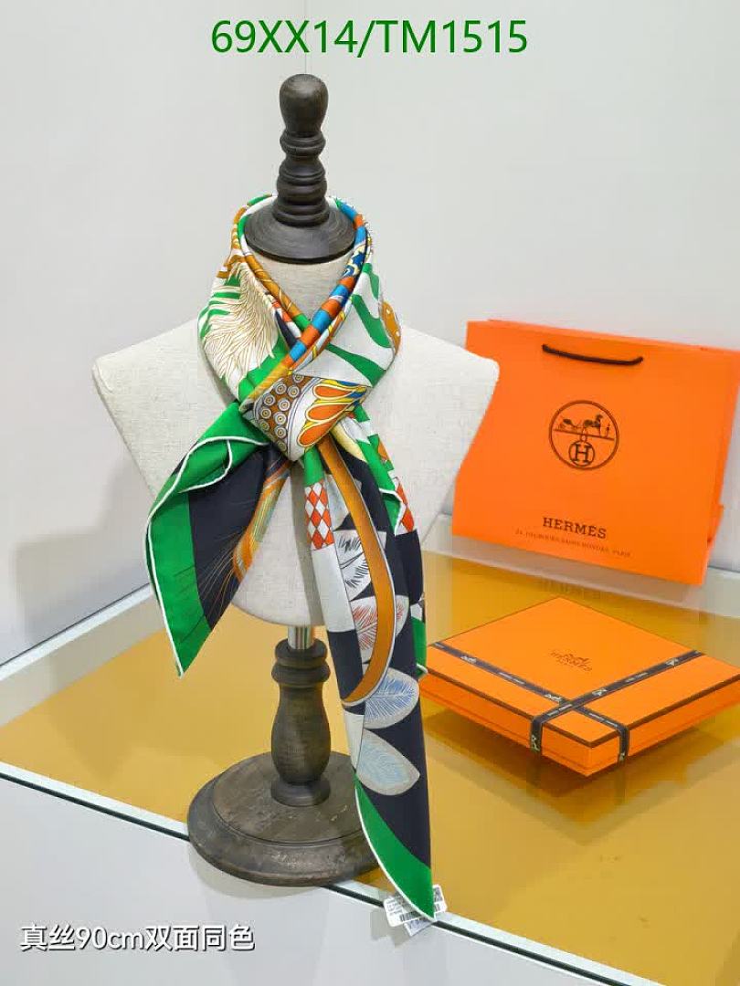 Hermes-Scarf Code: TM1515 $: 69USD