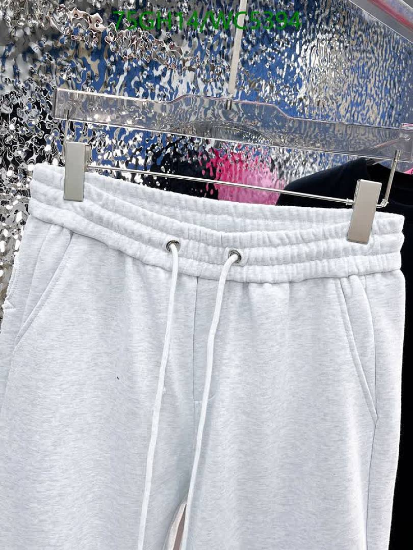 Balenciaga-Clothing Code: WC5394 $: 75USD