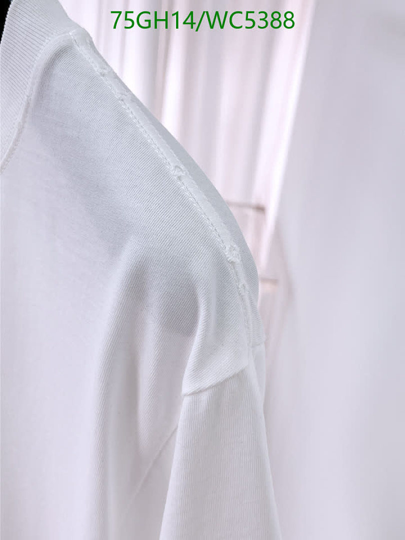 Balenciaga-Clothing Code: WC5388 $: 75USD