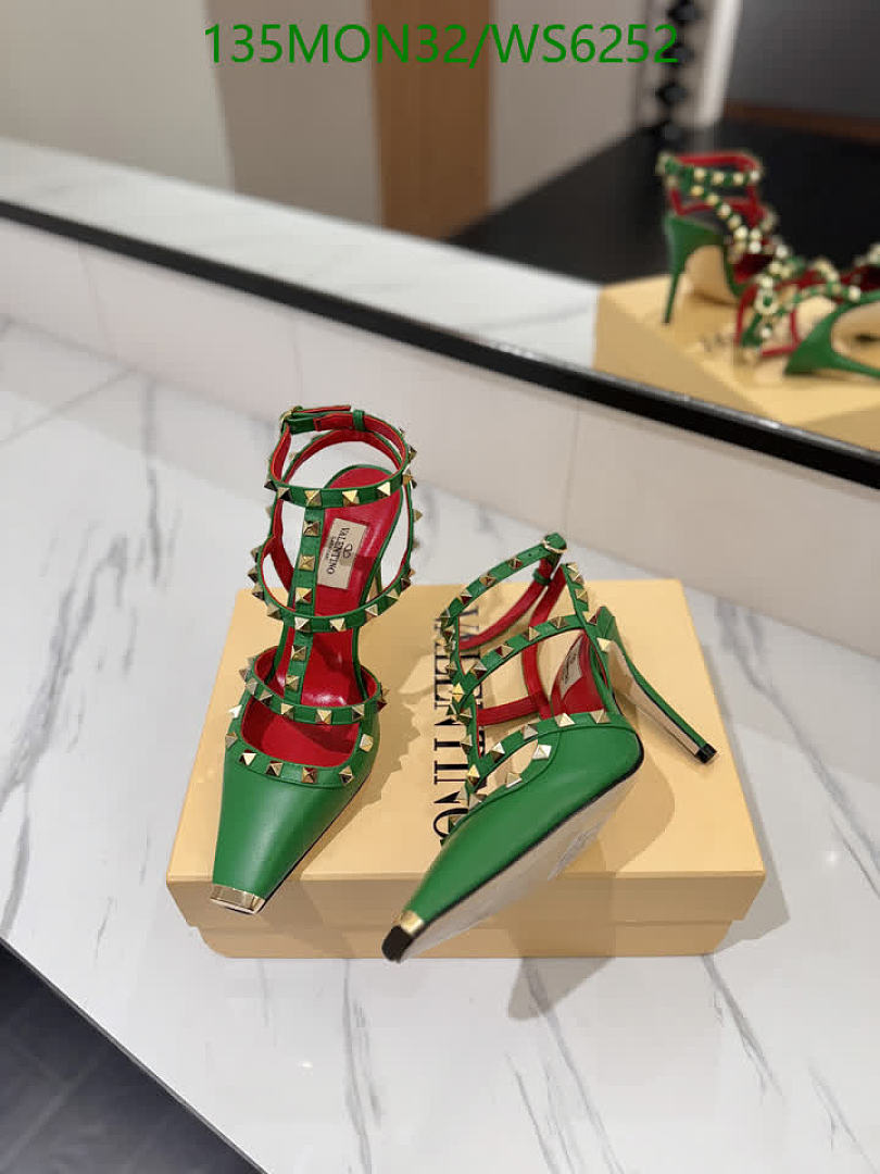 Valentino-Women Shoes Code: WS6252 $: 135USD