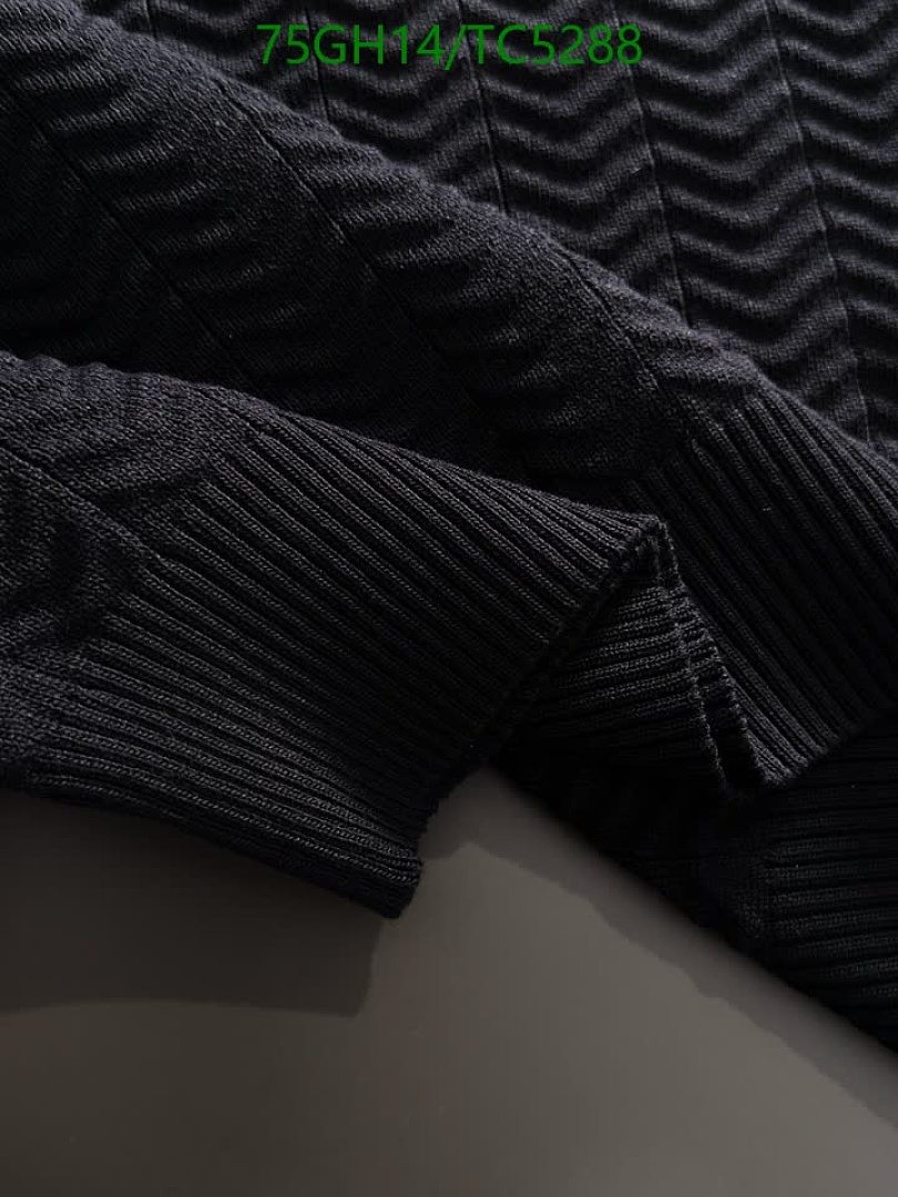 Loro Piana-Clothing Code: TC5288 $: 75USD