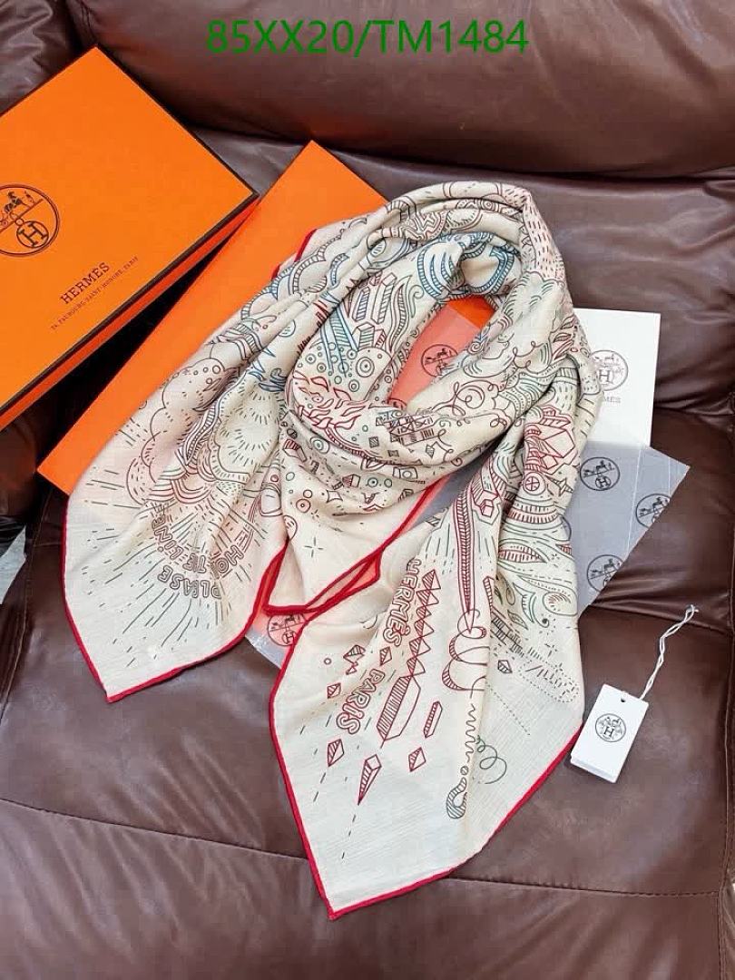 Hermes-Scarf Code: TM1484 $: 85USD