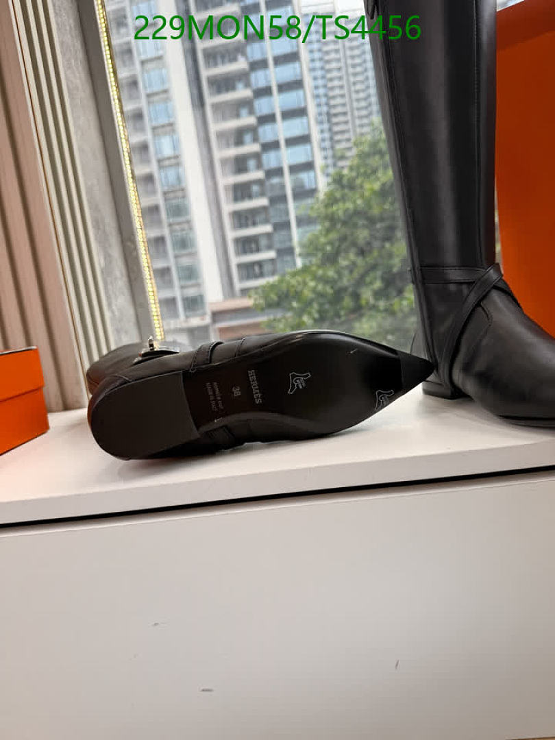 Boots-Women Shoes Code: TS4456 $: 229USD