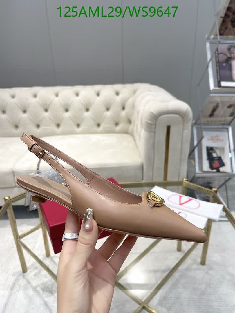Valentino-Women Shoes Code: WS9647 $: 125USD