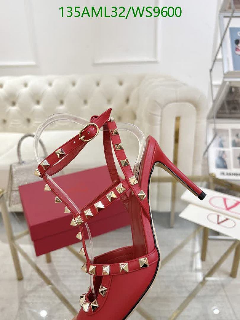 Valentino-Women Shoes Code: WS9600 $: 135USD