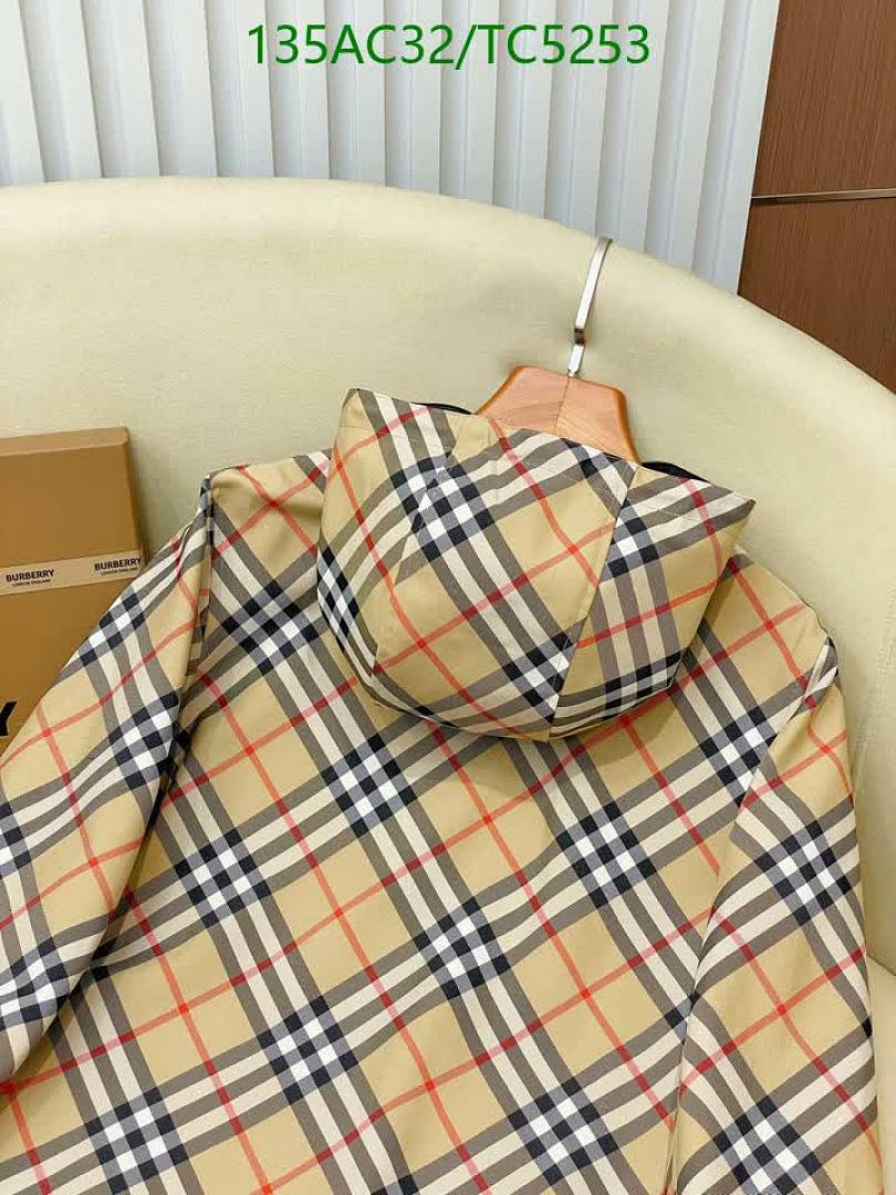 Burberry-Clothing Code: TC5253 $: 135USD